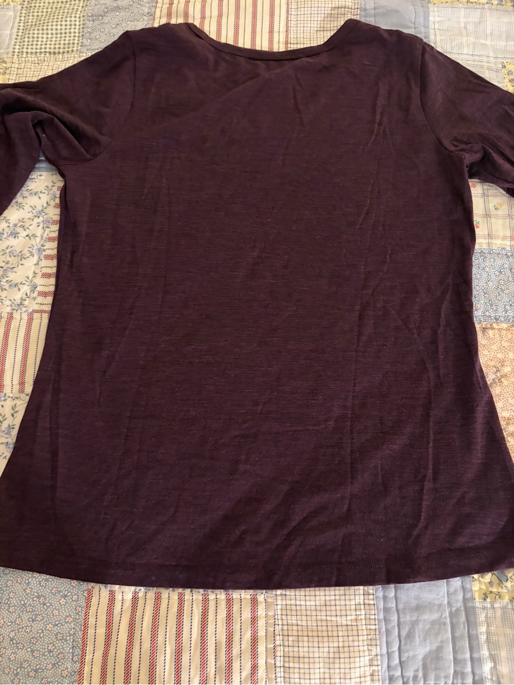 Woolx Layla V Neck Top, Size Large - Picture 4 of 4